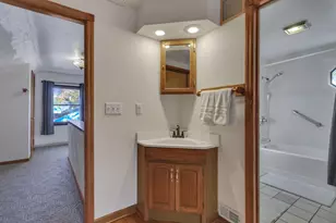 2401 Shrewsbury Rd, Upper Arlington, OH 43221 - Photo 39