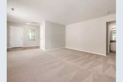 2652 Tealwater Trail Drive, Columbus, OH 43207 - Photo 5