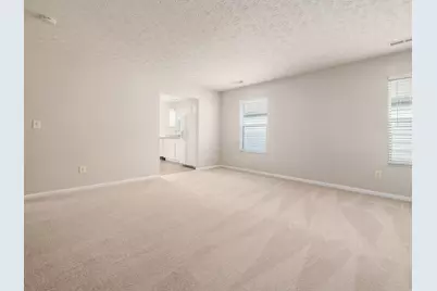 2652 Tealwater Trail Drive, Columbus, OH 43207 - Photo 3