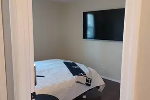 6048 Pinemoor St, Columbus, OH 43229 - Photo 11