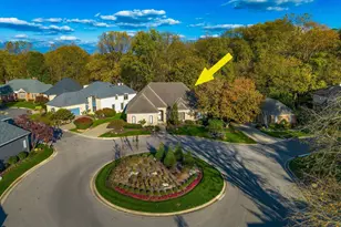 4270 Llanfair Ct, Columbus, OH 43221 - Photo 49