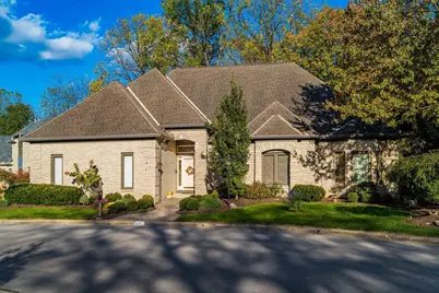 4270 Llanfair Court, Columbus, OH 43221 - Photo 1