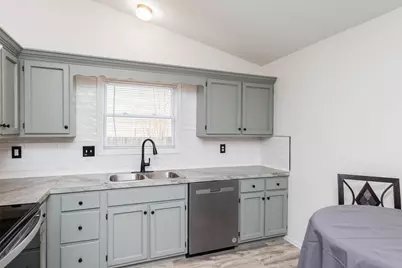 2423 Sutter Parkway Parkway, Dublin, OH 43016 - Photo 7