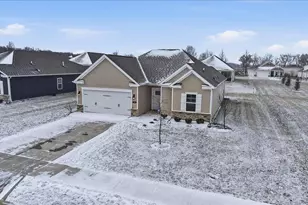 279 Mannaseh Dr W, Granville, OH 43023 - Photo 3