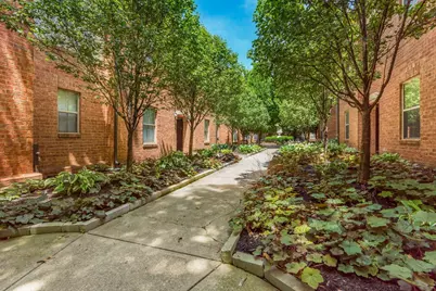 46 W Russell Street, Columbus, OH 43215 - Photo 27