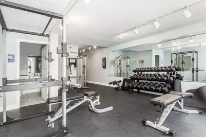 46 W Russell Street, Columbus, OH 43215 - Photo 23