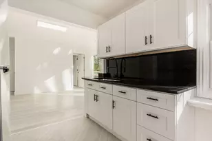 503 Ashwood Rd, Columbus, OH 43207 - Photo 25