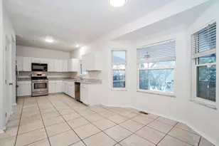 8697 Kingsley Dr, Reynoldsburg, OH 43068 - Photo 5