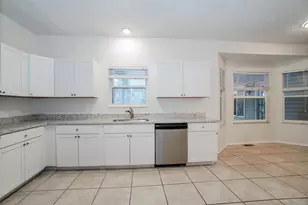 8697 Kingsley Dr, Reynoldsburg, OH 43068 - Photo 7