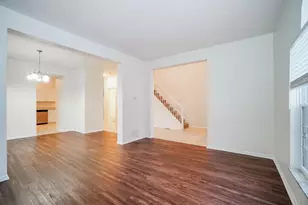 8697 Kingsley Dr, Reynoldsburg, OH 43068 - Photo 3