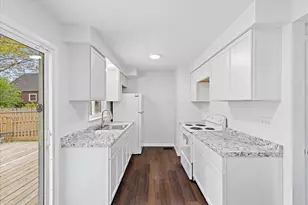 3591 Bremen St, Columbus, OH 43224 - Photo 9