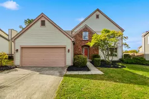 4517 Clayburn Dr W, Grove City, OH 43123 - Photo 1