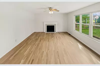 4517 Clayburn Drive W, Grove City, OH 43123 - Photo 3