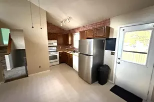 219 Green Meadow Dr, Newark, OH 43055 - Photo 7