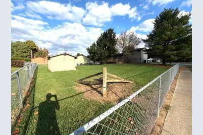 219 Green Meadow Drive, Newark, OH 43055 - Photo 5