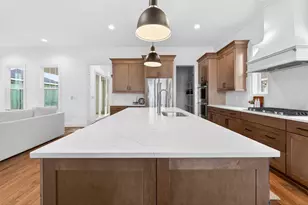 5123 W Maple Dr, Lewis Center, OH 43035 - Photo 9
