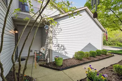 2713 Woodland Village Drive #6, Columbus, OH 43231 - Photo 33