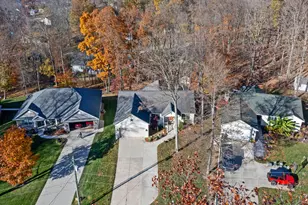 431 Highland Hills Cir, Howard, OH 43028 - Photo 57