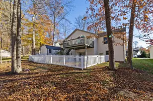 431 Highland Hills Cir, Howard, OH 43028 - Photo 3