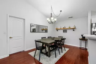 1870 Berrancher Dr, Columbus, OH 43228 - Photo 5