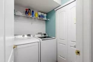 1870 Berrancher Dr, Columbus, OH 43228 - Photo 21