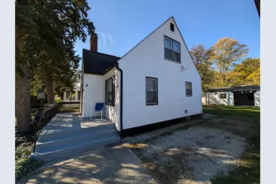 2225 Medina Avenue, Columbus, OH 43211 - Photo 3