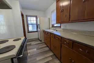 2225 Medina Ave, Columbus, OH 43211 - Photo 17