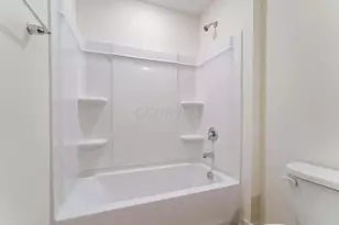 852 Sunny Vale Dr, Delaware, OH 43015 - Photo 37