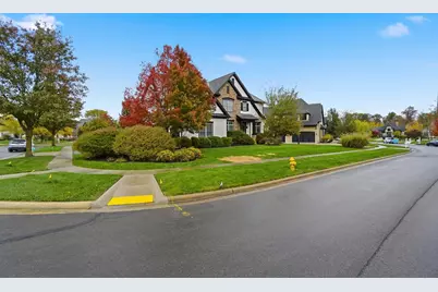 8149 Grant Drive, Dublin, OH 43017 - Photo 5