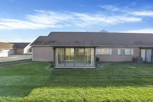 4997 Meadow Run Dr, Hilliard, OH 43026 - Photo 37