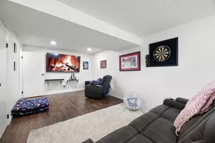 1025 Woodington Rd, Westerville, OH 43081 - Photo 13