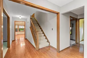 1041 Rosebank Dr, Columbus, OH 43235 - Photo 5