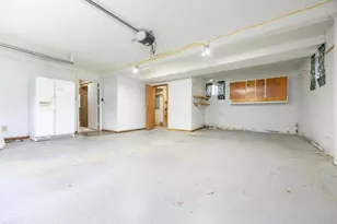 512 Newford Dr, Bellefontaine, OH 43311 - Photo 21