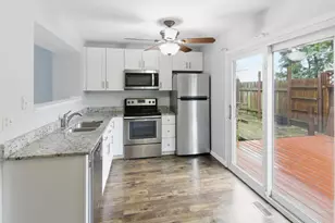 7697 Barkwood Dr, Columbus, OH 43085 - Photo 3