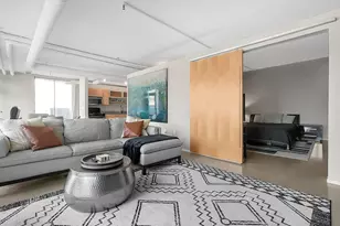 60 E Spring St, Columbus, OH 43215 - Photo 13