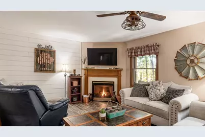 18384 Crawmer Road SE, Heath, OH 43056 - Photo 11