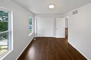 1723 Farberdale Dr, Columbus, OH 43223 - Photo 9