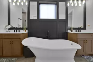 170 Barrington Pl, Powell, OH 43065 - Photo 21