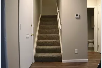 1590 Jacqueline Court, Columbus, OH 43232 - Photo 9