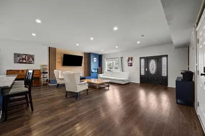 4677 E Livingston Avenue, Columbus, OH 43227 - Photo 5