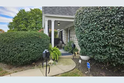 889 Kelton Avenue, Columbus, OH 43206 - Photo 3