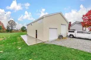 1219 W Slate Ridge Dr, Canal Winchester, OH 43110 - Photo 45