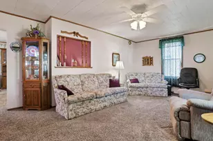 126 Mckeever St, Crooksville, OH 43731 - Photo 13