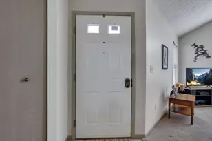 3757 Mill Stream Dr, Hilliard, OH 43026 - Photo 7