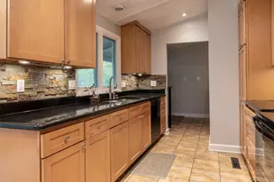 4200 Dublin Rd, Columbus, OH 43221 - Photo 7