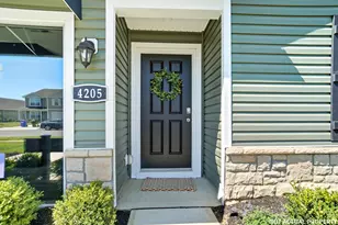 954 Sherwood Loop, Bellefontaine, OH 43311 - Photo 1