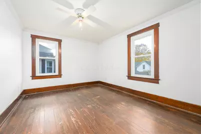 724 S Detroit Street, Bellefontaine, OH 43311 - Photo 17