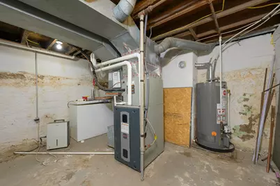 724 S Detroit Street, Bellefontaine, OH 43311 - Photo 21