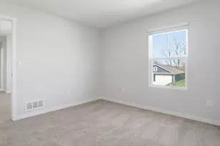 938 Sherwood Loop, Bellefontaine, OH 43311 - Photo 39