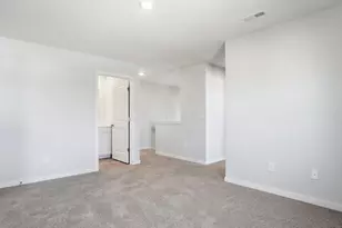 938 Sherwood Loop, Bellefontaine, OH 43311 - Photo 23